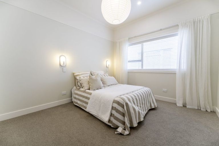 Photo of property in 82 Avenue Road, West End, Timaru, 7910