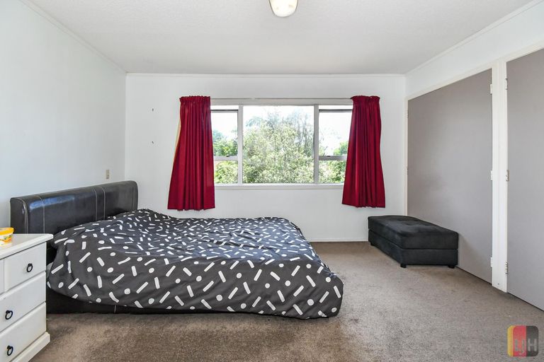 Photo of property in 13 Huber Street, Weymouth, Auckland, 2103
