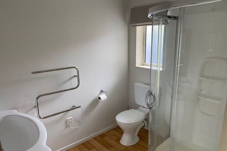 Photo of property in 2/162 Wainoni Road, Avondale, Christchurch, 8061