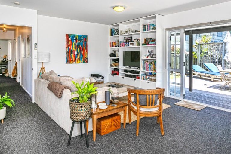 Photo of property in 120 Pepe Road, Tairua, 3508