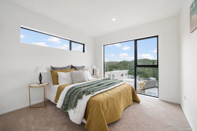 Photo of property in 10 Ringi Lane, Orewa, 0931