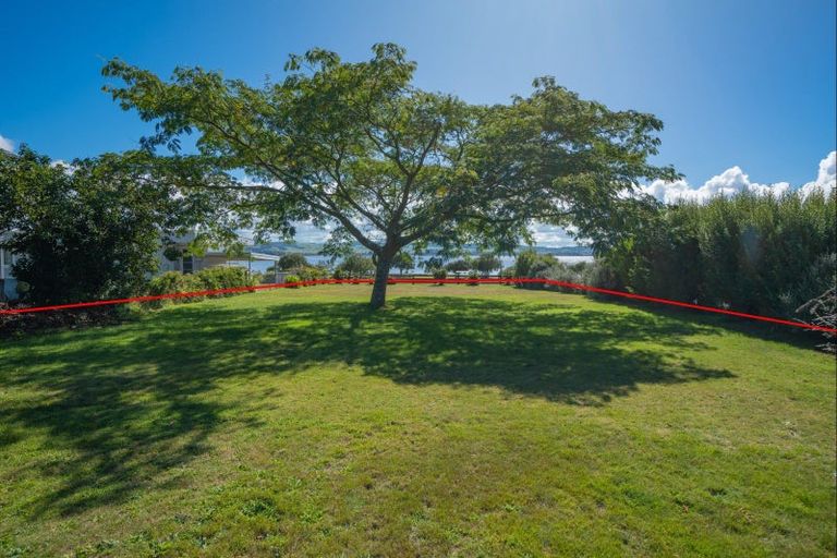 Photo of property in 97 Wharewaka Road, Wharewaka, Taupo, 3330