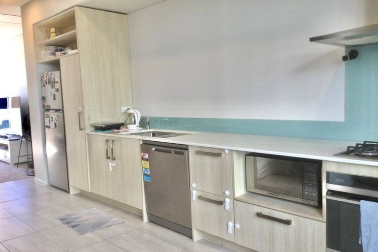 Photo of property in 34 Ceramic Lane, New Lynn, Auckland, 0600