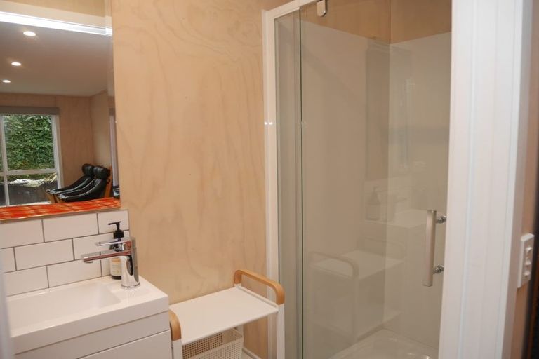 Photo of property in 179 Raumati Road, Raumati Beach, Paraparaumu, 5032