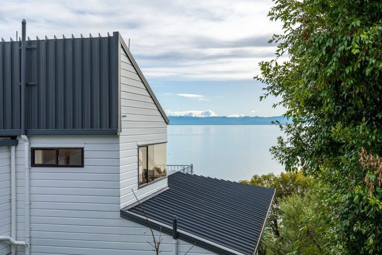 Photo of property in 11 Grenville Terrace, Moana, Nelson, 7011