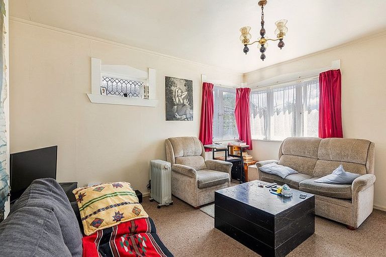 Photo of property in 36 Harlston Road, Mount Albert, Auckland, 1025