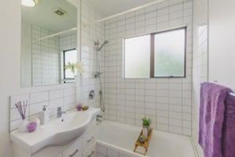 Photo of property in 97 Arawhata Road, Paraparaumu, 5032