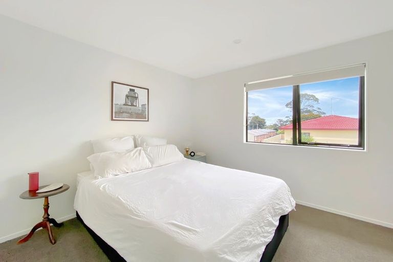 Photo of property in 5/85 Selo Street, Glen Eden, Auckland, 0602