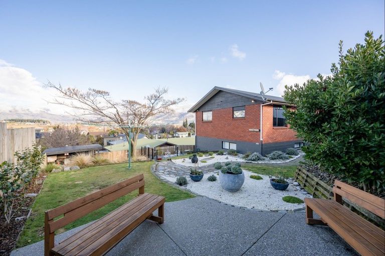 Photo of property in 46 Rata Street, Wanaka, 9305
