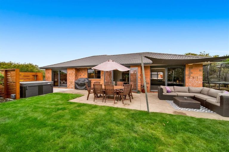 Photo of property in 5a James Drive, Bell Block, New Plymouth, 4312