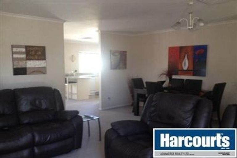 Photo of property in 49 Gravatt Road, Papamoa Beach, Papamoa, 3118