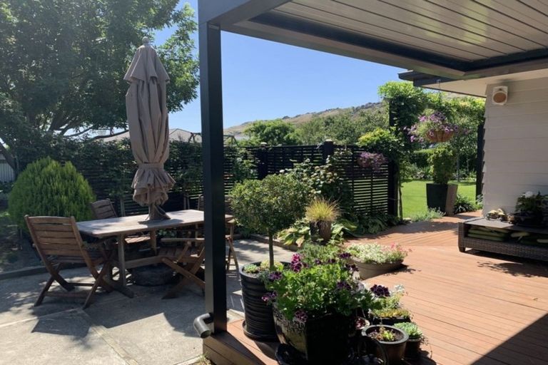 Photo of property in 1 Sunhaven Cove, Cromwell, 9310