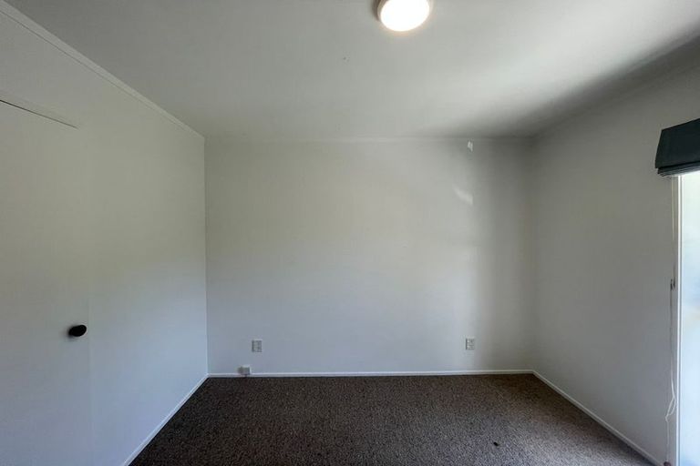 Photo of property in 2/246 Beach Road, Campbells Bay, Auckland, 0630