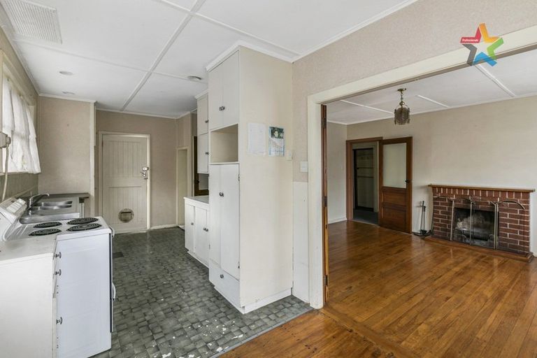 Photo of property in 1/1159 High Street, Taita, Lower Hutt, 5011