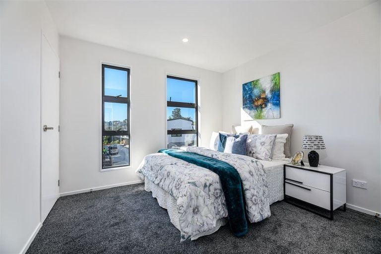 Photo of property in 1/6 Kereru Street, Henderson, Auckland, 0612