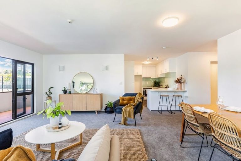 Photo of property in Norfolk Apartments, 7 Ramsgate Terrace, Mairangi Bay, Auckland, 0630