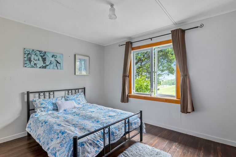 Photo of property in 433 Pah Hill Road, Wharehine, Wellsford, 0973