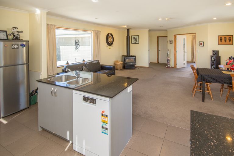 Photo of property in 21 Cridland Street West, Kaiapoi, 7630