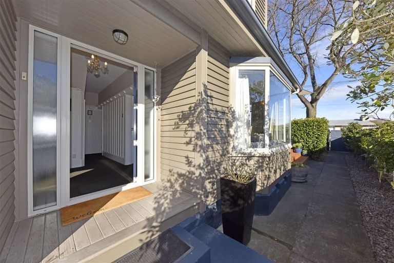 Photo of property in 104 Condell Avenue, Papanui, Christchurch, 8053