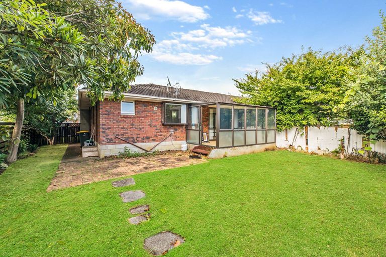 Photo of property in 4/86 Carruth Road, Papatoetoe, Auckland, 2025