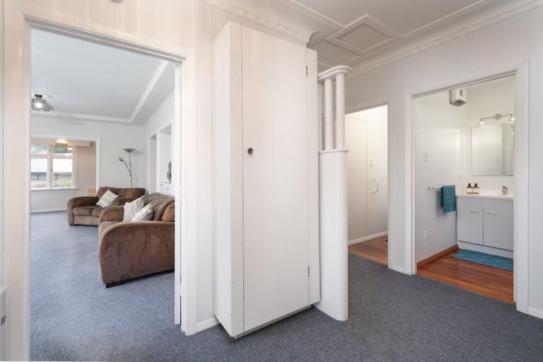 Photo of property in 136a Main South Road, Green Island, Dunedin, 9018