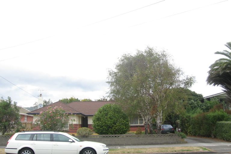 Photo of property in 25 Redwood Street, Elderslea, Upper Hutt, 5018