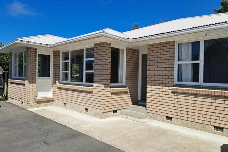 Photo of property in 74 Dover Street, St Albans, Christchurch, 8014