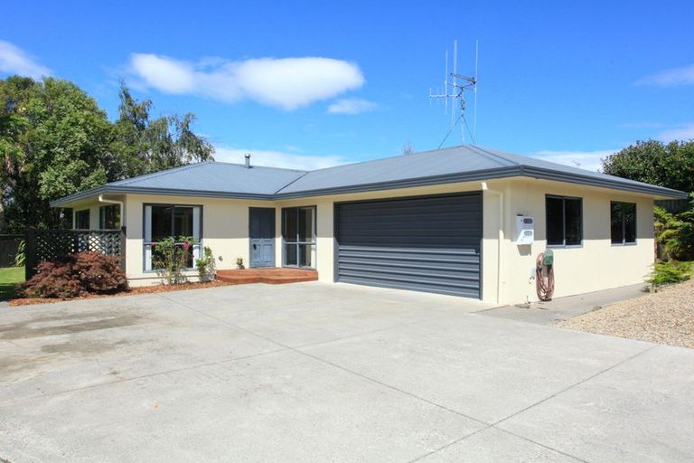 Photo of property in 217 Grandview Road, Grandview Heights, Hamilton, 3200