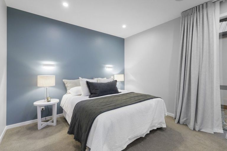 Photo of property in 73 Paparoa Street, Papanui, Christchurch, 8053