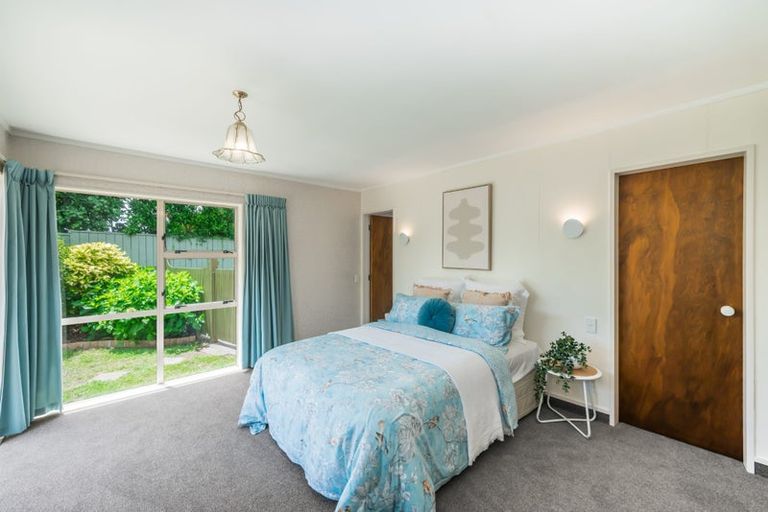 Photo of property in 43 Ngarara Road, Waikanae, 5036