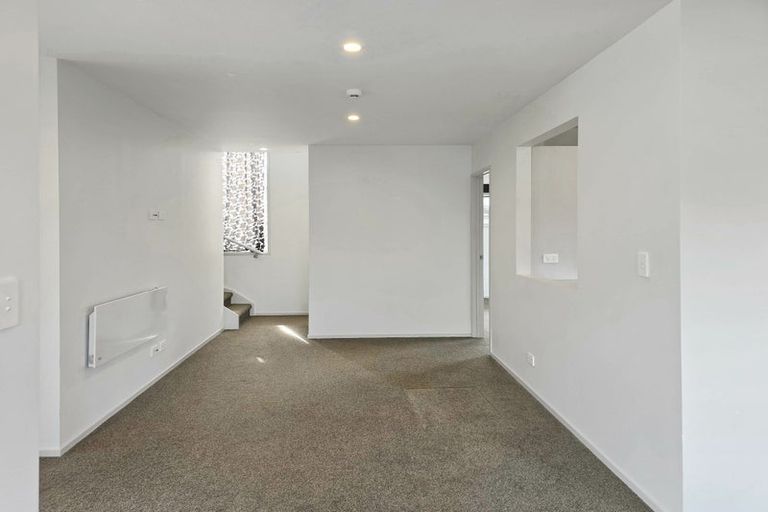 Photo of property in 55a Larnoch Road, Henderson, Auckland, 0610