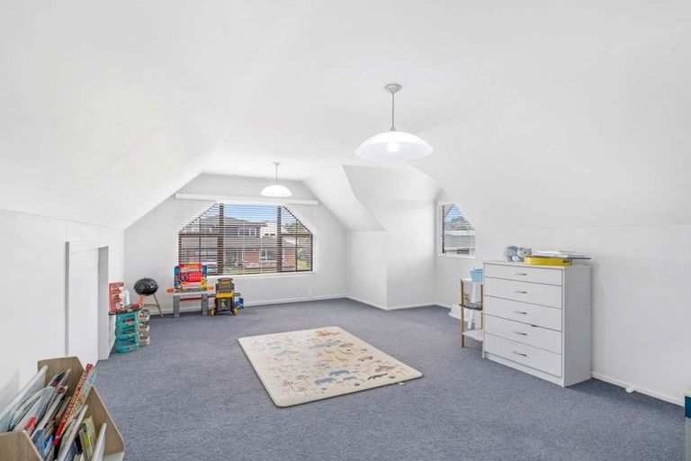 Photo of property in 5 Hampton Place, Springvale, Whanganui, 4501