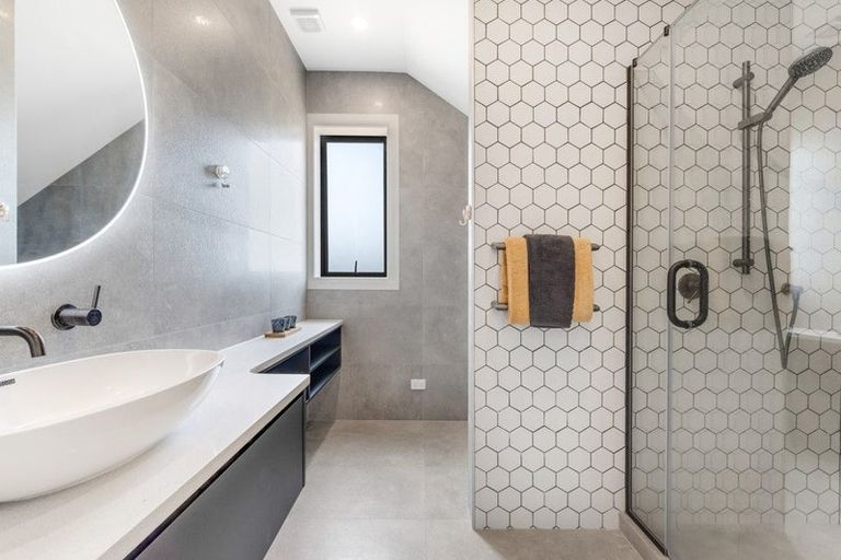 Photo of property in 4 Hapukupuku Avenue, Beachlands, Auckland, 2018