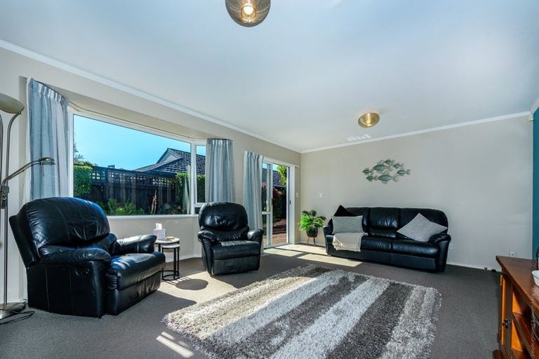 Photo of property in 1/10c Fovant Street, Russley, Christchurch, 8042