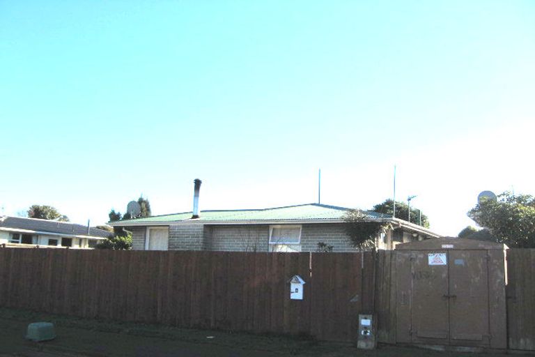 Photo of property in 4 Roswell Place, Islington, Christchurch, 8042