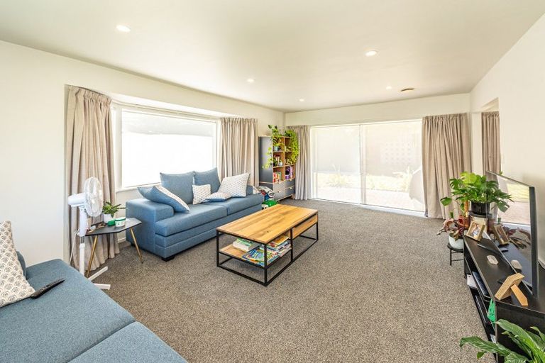 Photo of property in 26 Parkes Avenue, Saint Johns Hill, Whanganui, 4501