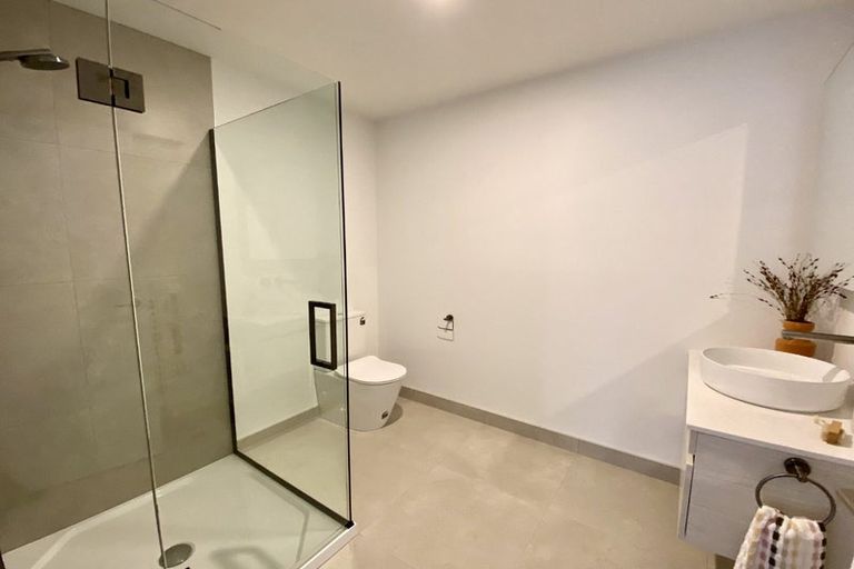 Photo of property in 2/73 Vogel Street, Richmond, Christchurch, 8013