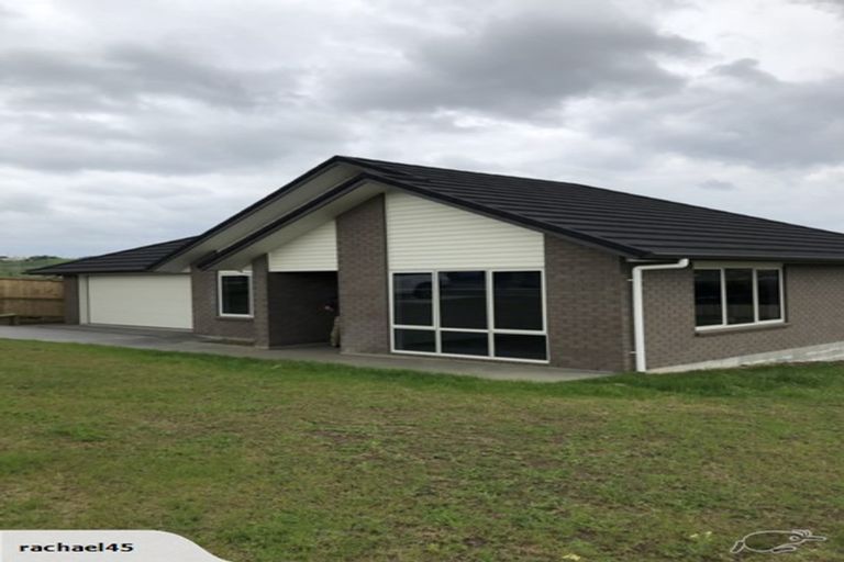 Photo of property in 1 Harry Richards Way, Pokeno, 2402