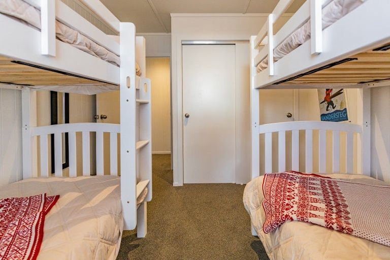Photo of property in 2 Kanuka Way, Ohakune, 4625