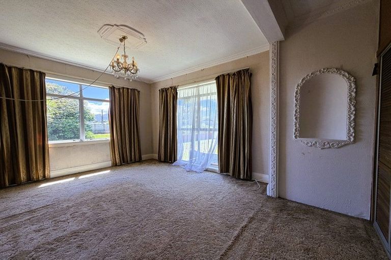 Photo of property in 124 Blake Street, Blaketown, Greymouth, 7805