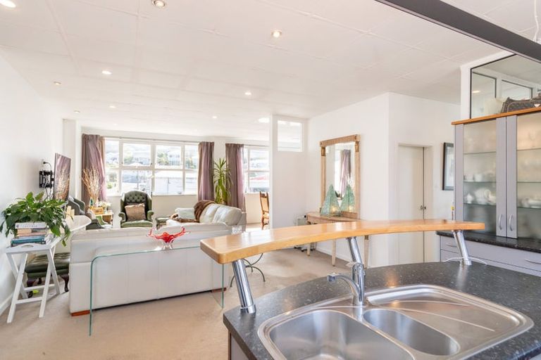 Photo of property in 233 Riddiford Street, Newtown, Wellington, 6021