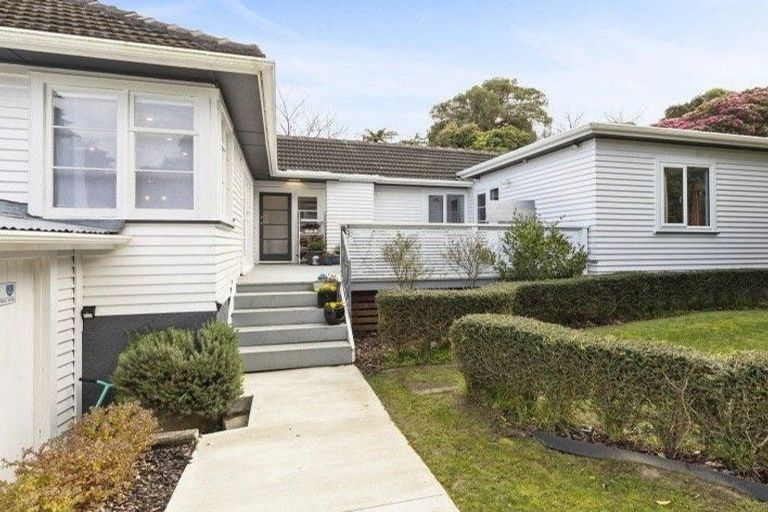 Photo of property in 99 Normandale Road, Normandale, Lower Hutt, 5010