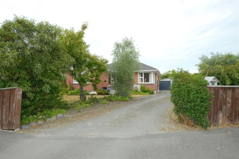 Photo of property in 11 Newport Street, Avondale, Christchurch, 8061