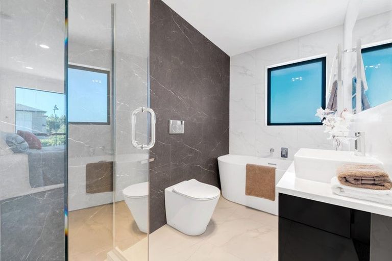 Photo of property in 20 Hughs Way, Flat Bush, 2019