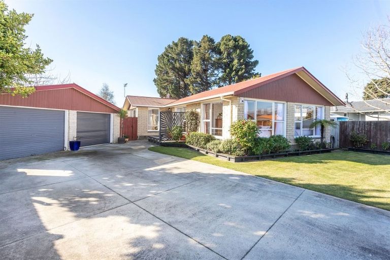 Photo of property in 60 Kawau Crescent, Bromley, Christchurch, 8062