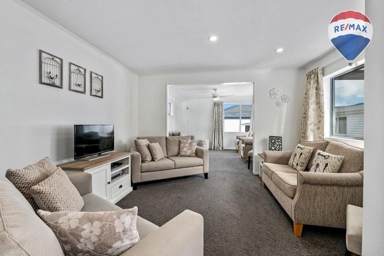 Photo of property in 15 Stephen Street, Trentham, Upper Hutt, 5018