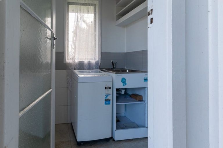 Photo of property in 12a Everitt Road, Otara, Auckland, 2023