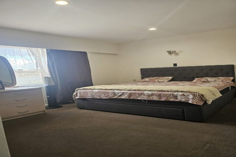 Photo of property in 2/2a Hutt Road, Manurewa, Auckland, 2102