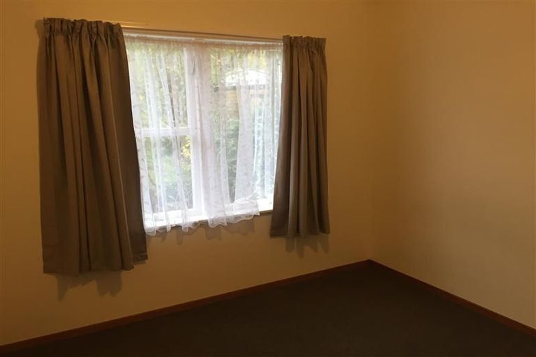 Photo of property in 71 Peel Place, Wainuiomata, Lower Hutt, 5014