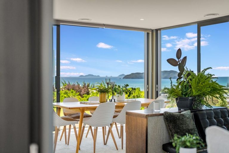 Photo of property in 7 Mason Rise, Tairua, 3508